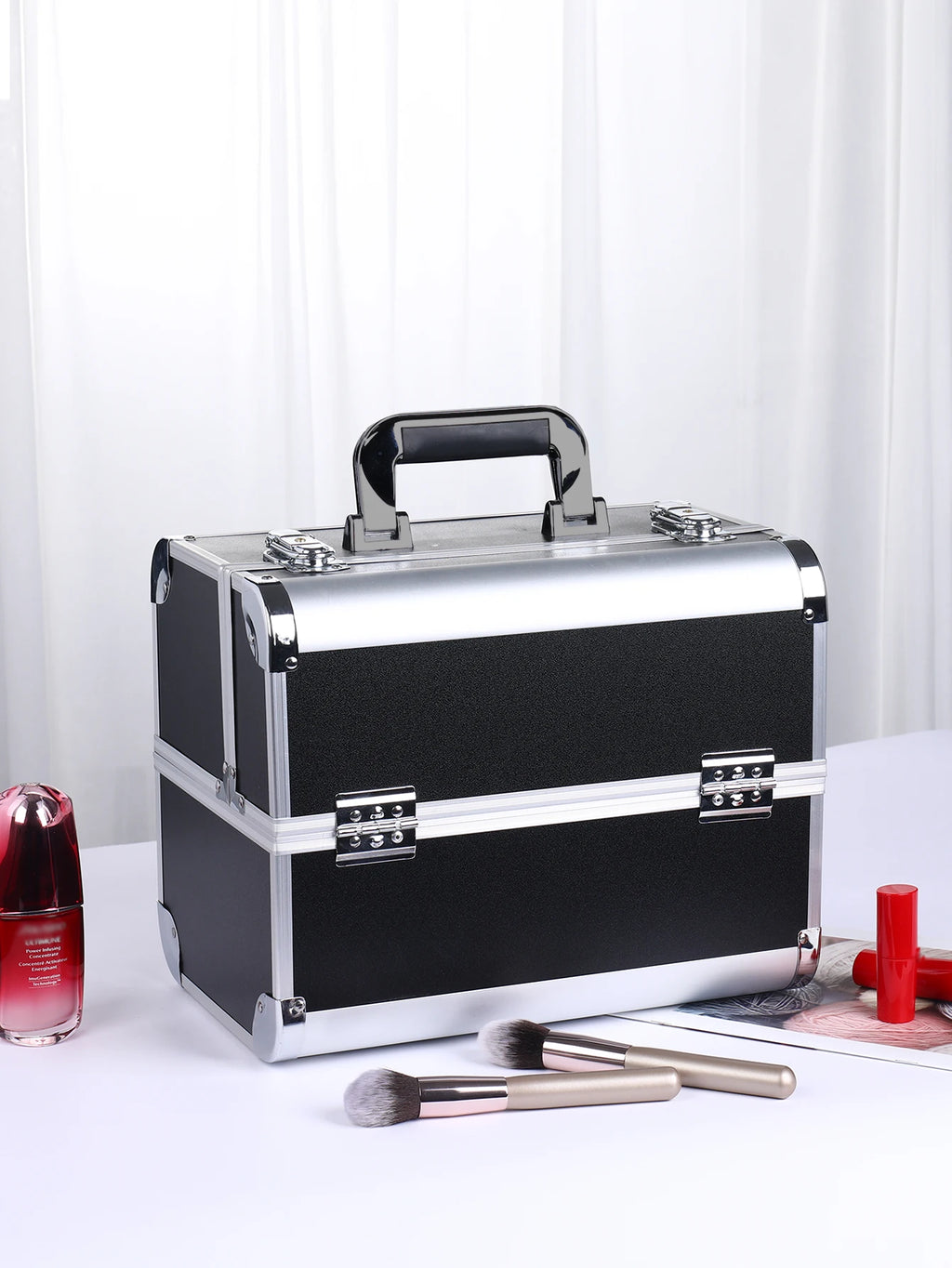 Makeup Train Box With Professional Adjustable 4 Trays Makeup Box Makeup Storage Box With Lock And Compartment